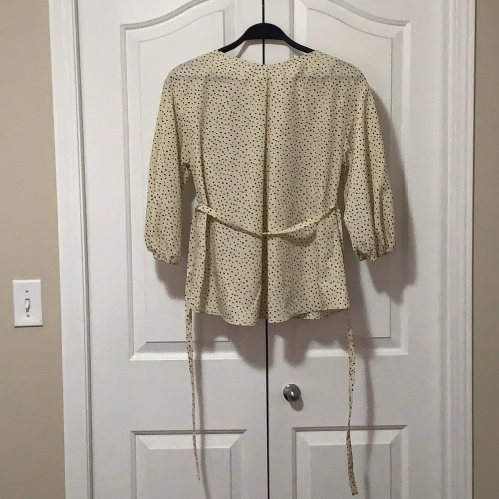 New GU top - Picture 2 of 3